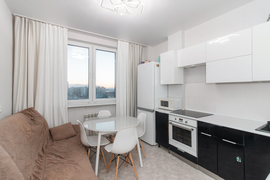 Продается 2-комн. квартира, 60 м²

