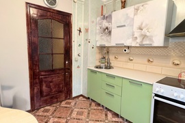 3-к. квартира, 73,4 м², 2/2 эт.