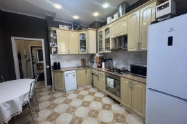 2-к. квартира, 51,8 м², 2/5 эт.