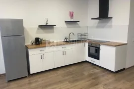 Своб. планировка, 65 м²