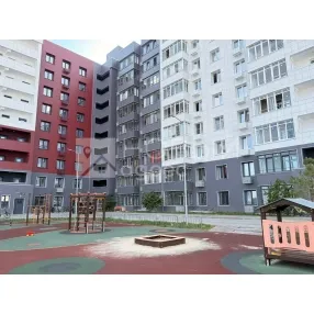 Продается трехкомнатная квартира 95,4 кв.м.