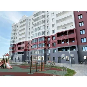 Продается трехкомнатная квартира 95,6 кв.м.