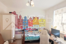 Продается трехкомнатная квартира 85,9 кв.м.