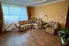 3-к. квартира, 80,2 м², 1/2 эт.