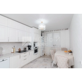 3-к. квартира, 85 м², 6/12 эт.