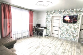 Дом 105 м² на участке 5 сот.