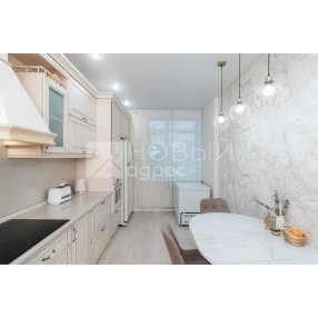 3-к. квартира, 83,7 м², 3/10 эт.