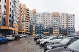 3-к. квартира, 83,4 м², 1/9 эт.
