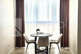 квартира студия 36 кв.м.