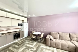 Студия + 1  40,6 кв.м. Строителей 111