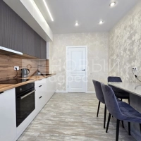 2-комн. квартира, 56.2м², 7/10 этаж