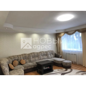 Дом 226,3 м² на участке 7,1 сот.