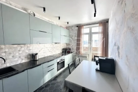 Продается 2-комн. квартира, 60 м²