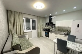 Продается 1-комн. квартира, 42,5 м²
