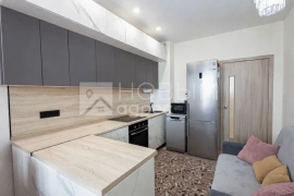 4-к. квартира, 86 м², 4/15 эт.