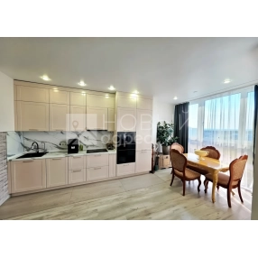 2-к. квартира, 57,1 м², 13/17 эт.