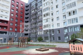 Продается трехкомнатная квартира 95,8 кв.м.